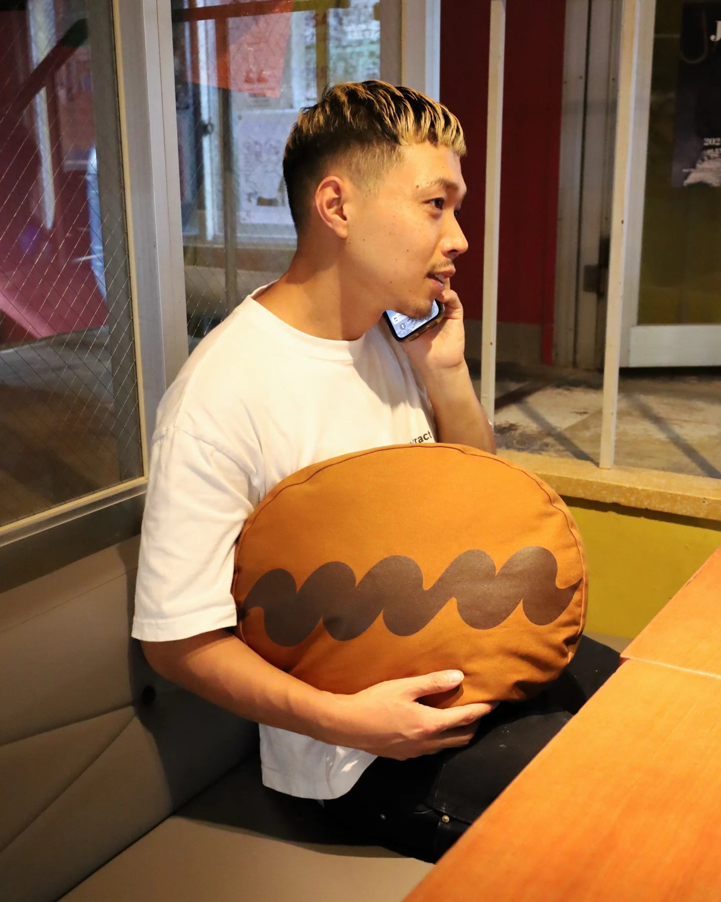 manu mame cushion