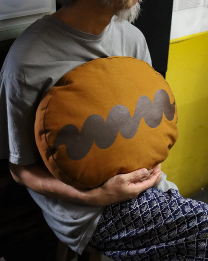 manu mame cushion