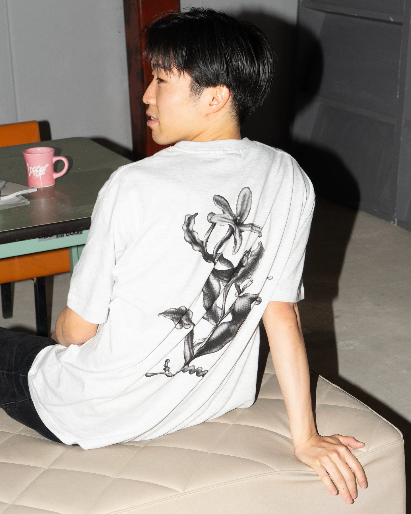 YON ”Bloom” T-shirt (2 color)
