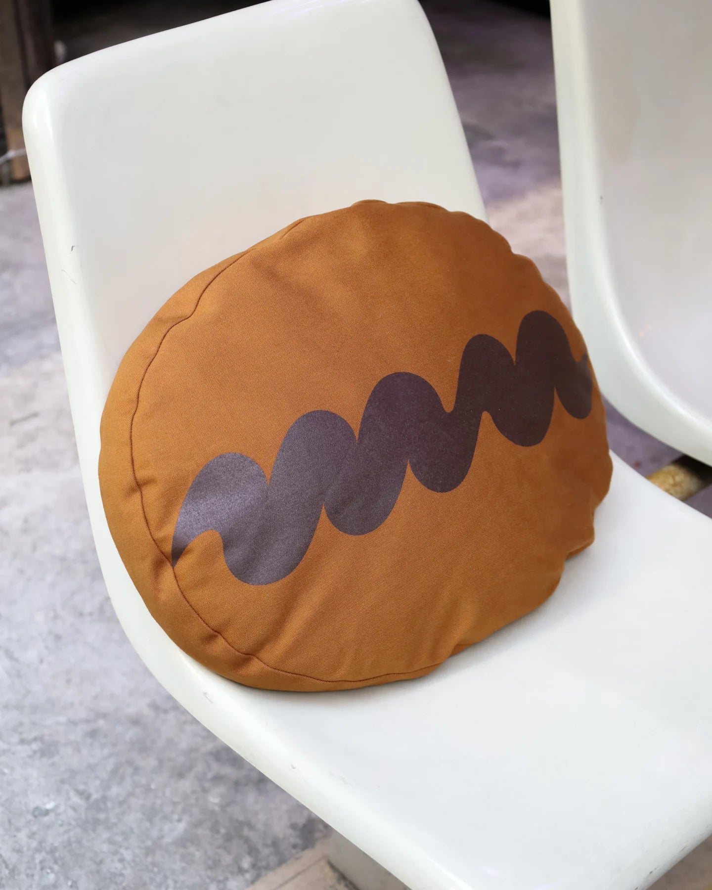 manu mame cushion
